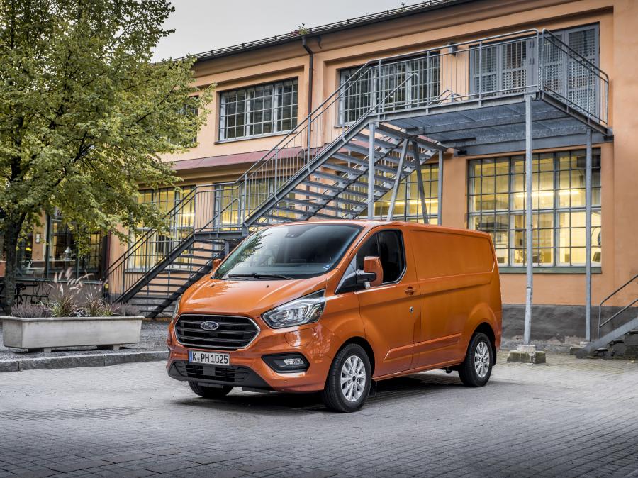  Ford Transit Custom PHEV 2018 года  (WW) (фото 10 из 21)